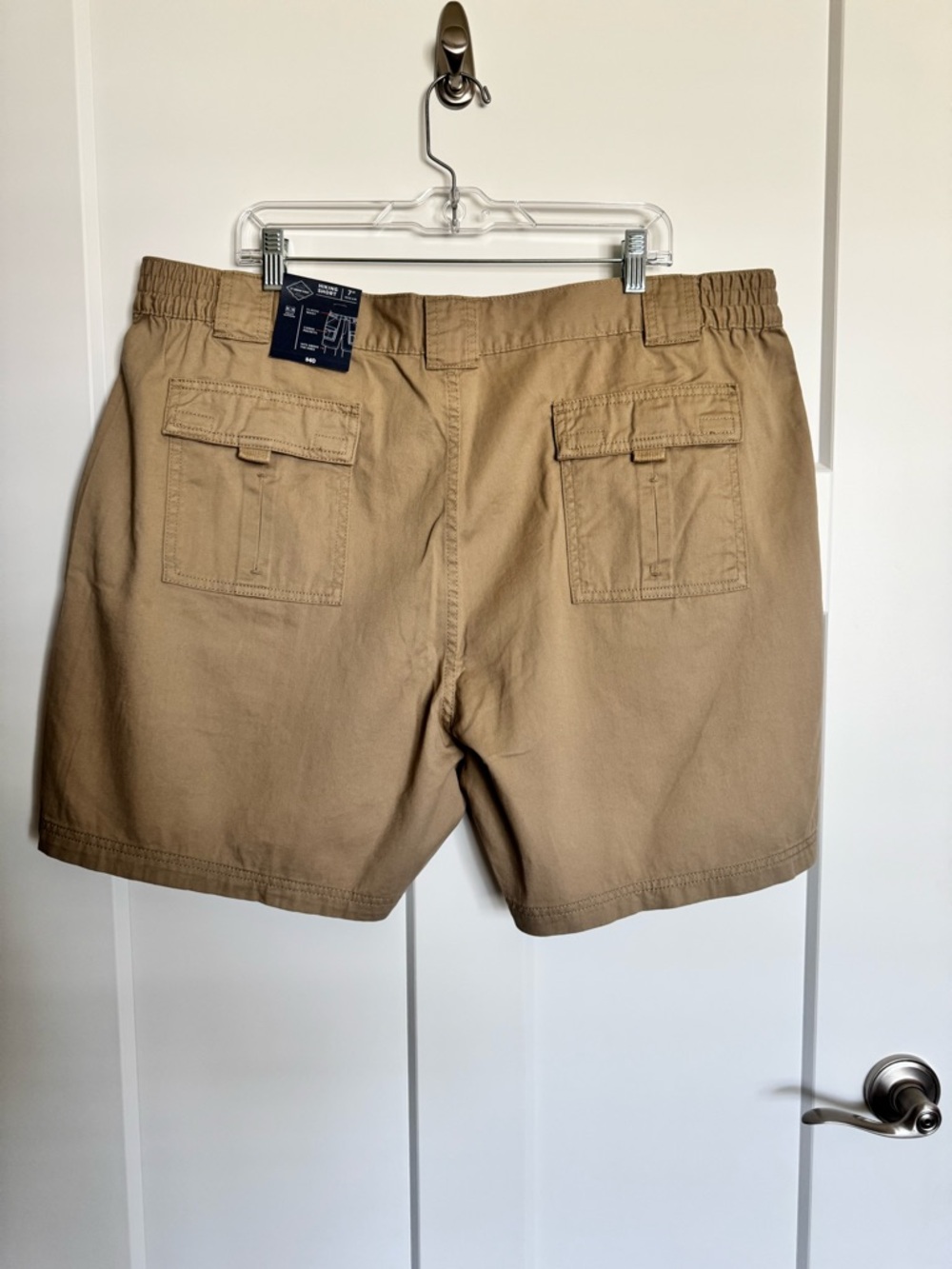 NWT St. John's Bay 100% Cotton Tan Hiking Cargo 7" Inseam Shorts Size 44 - Picture 13 of 13